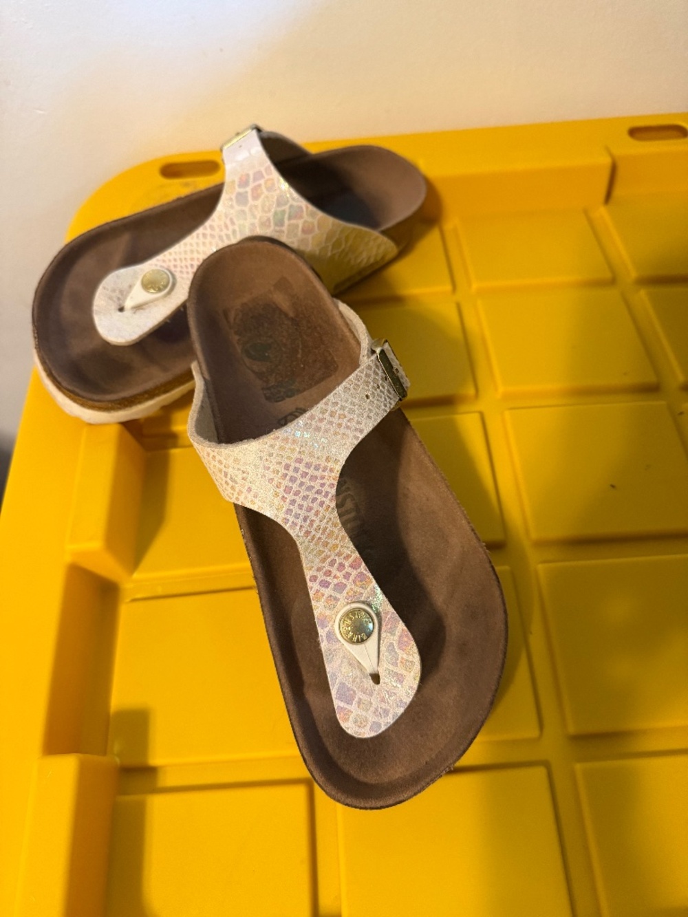 Birkenstock Sandals White Size 6